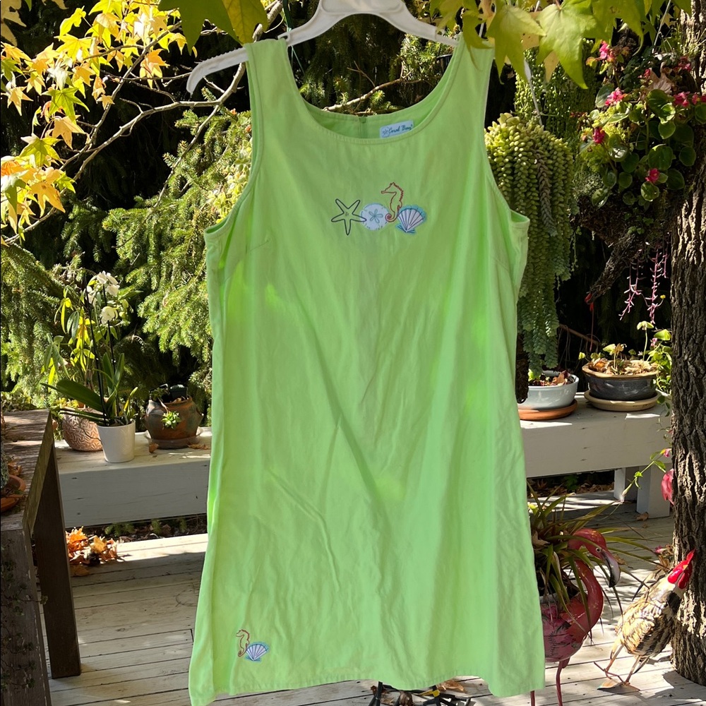 Green Dress with rhinestone Seashell and seahorse Embroidery. Sz Lg 100% cotton